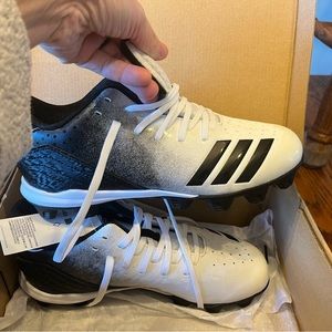 BRAND NEW Adidas Baseball cleats
